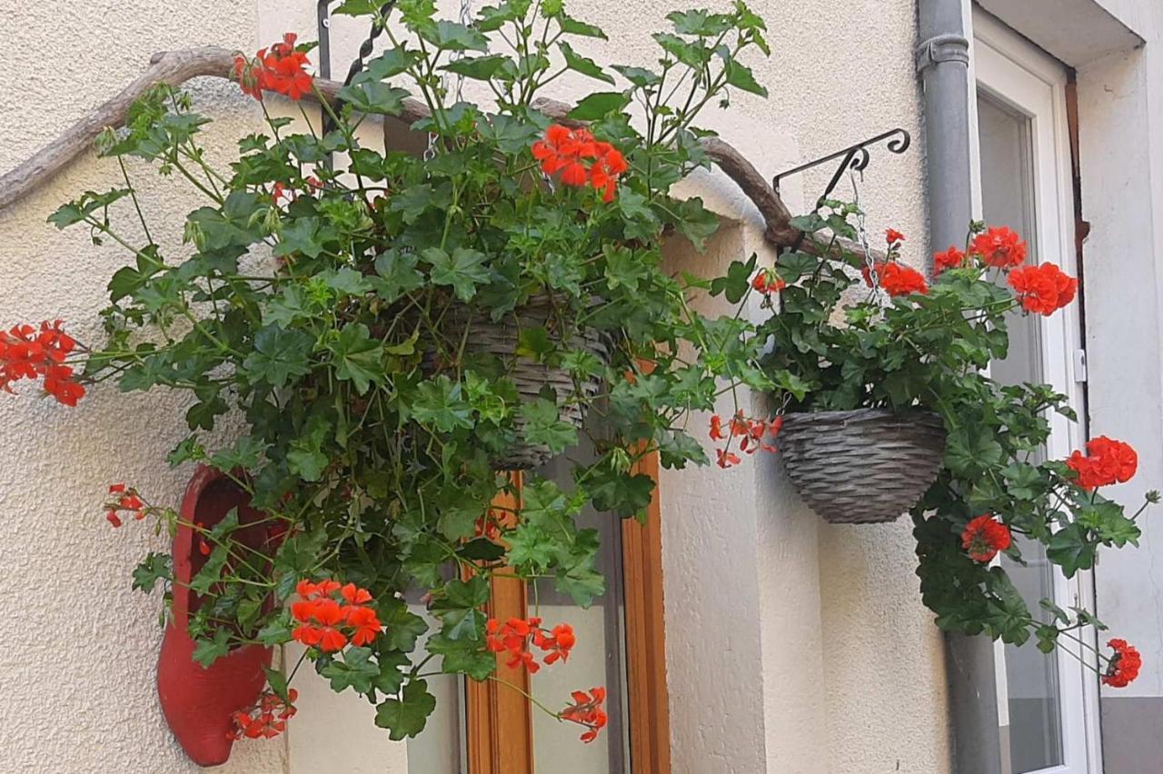 Golden Lion Bouillon Exterior foto