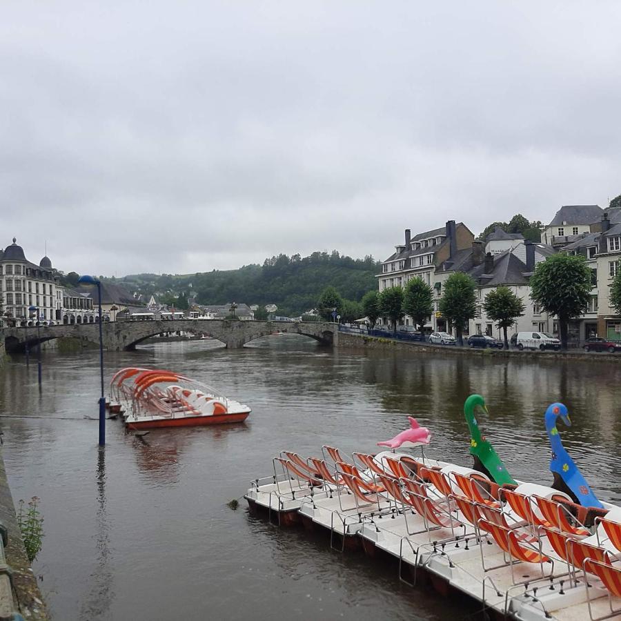 Golden Lion Bouillon Exterior foto